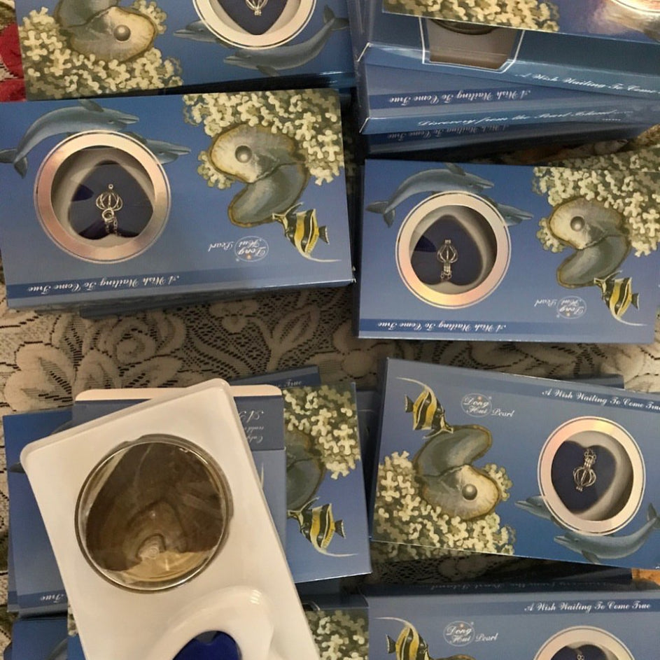 Pearl Love Pendant Necklace